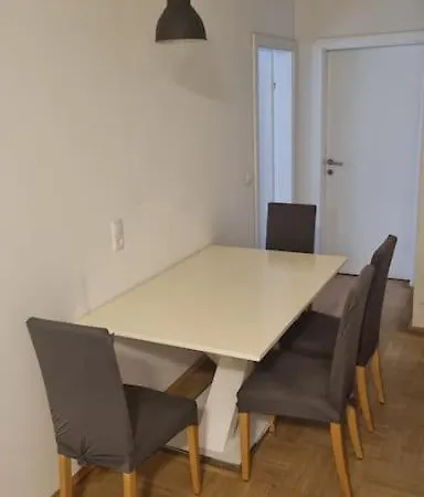 Grossraeumig Und Zentral Inklusive Parkplatz Apartment Graz